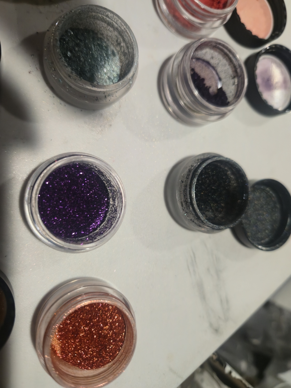 Mac Sample Eyeshadows - Picture 3 of 4